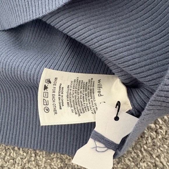 NWT Wilfred Free Cut-out Mini Knit Dress in Granite Blue Size Medium - Picture 9 of 10